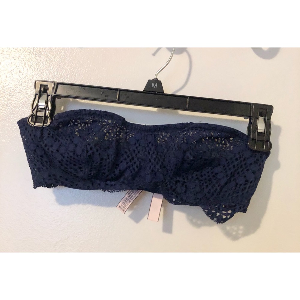 Victoria’s Secret Strapless Bra